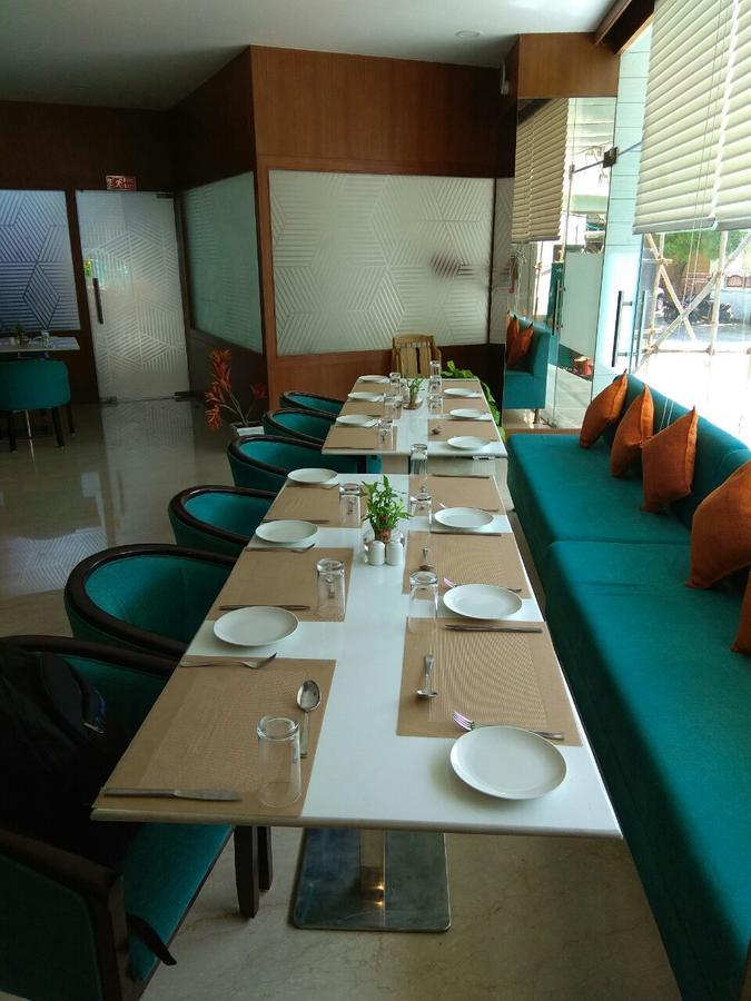 Hotel Avins Beacon -